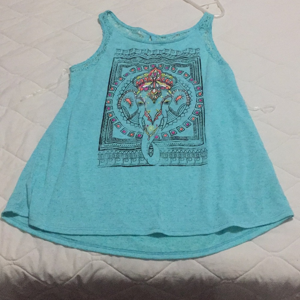 short sleeve,a elegant, and design front and back